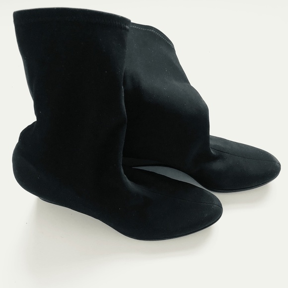 STUART WEITZMAN Black Sock Wedge Bootie Sz 6 B - Picture 5 of 16
